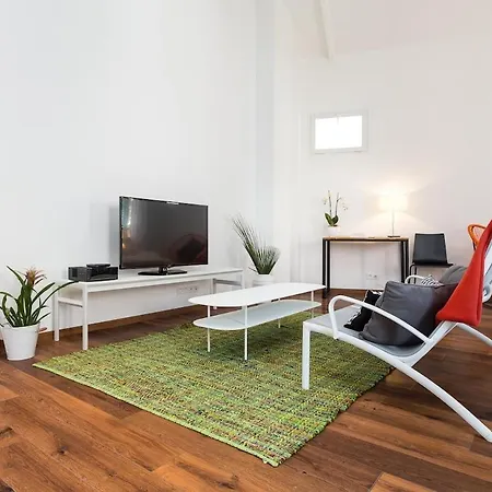 Loft Proche Port Nizza